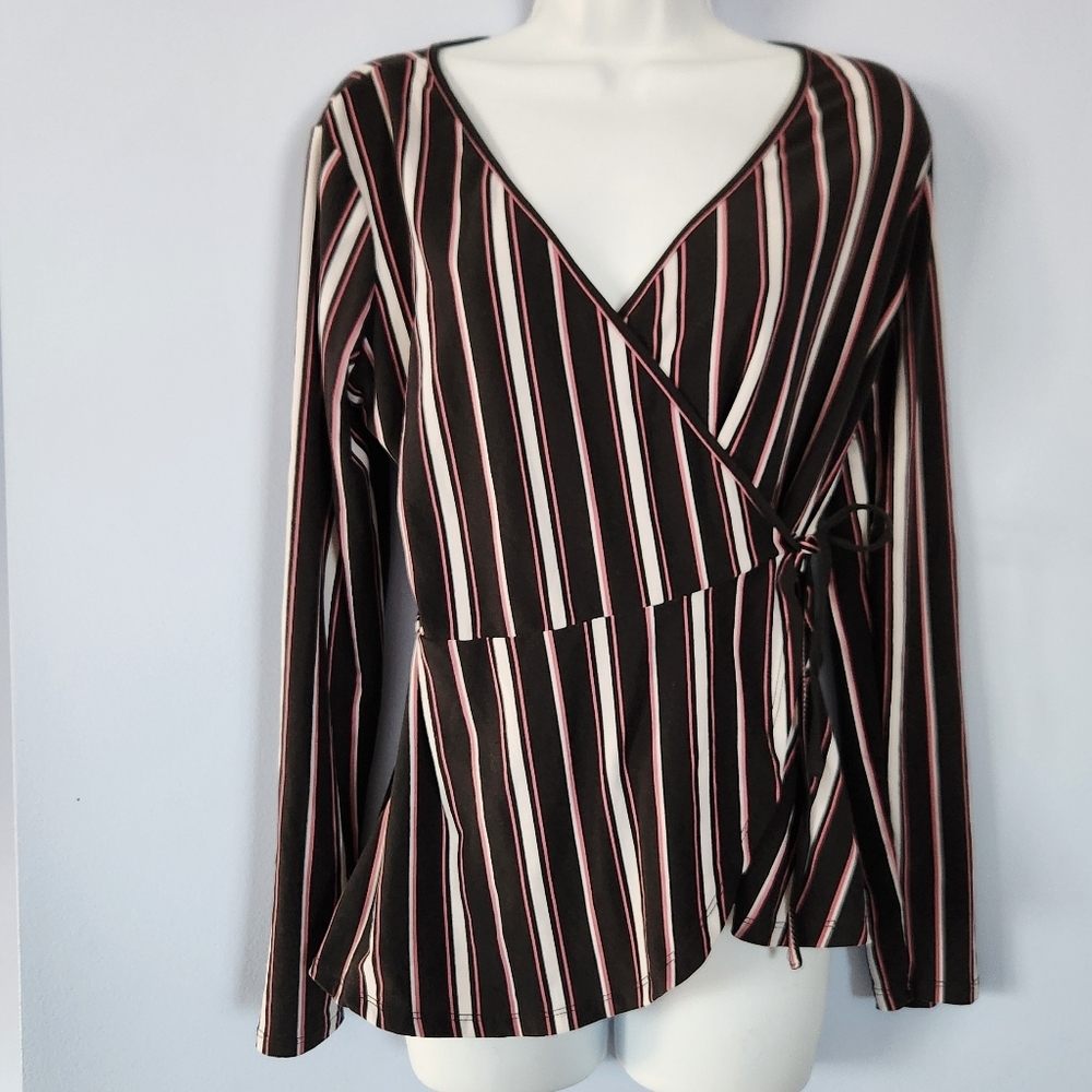 Lilly Morgan Crossover Top